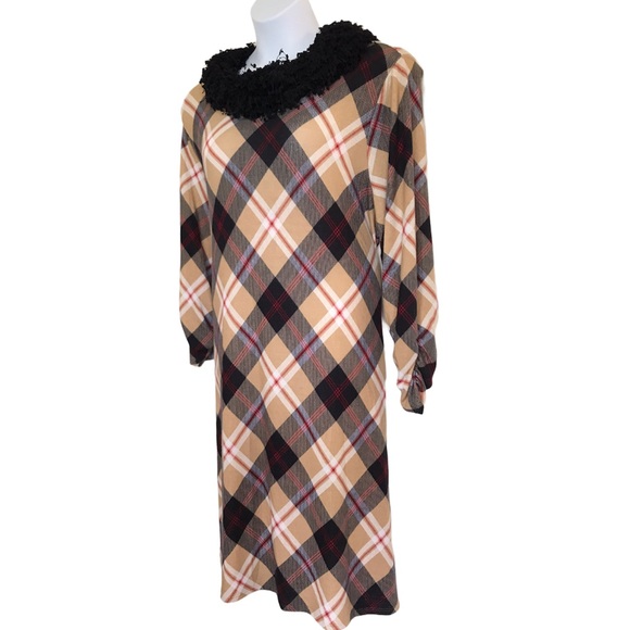 Robert Louis Plaid Sweater Dress & Infinity Scarf Set Beige Black Size 3X - Picture 3 of 13